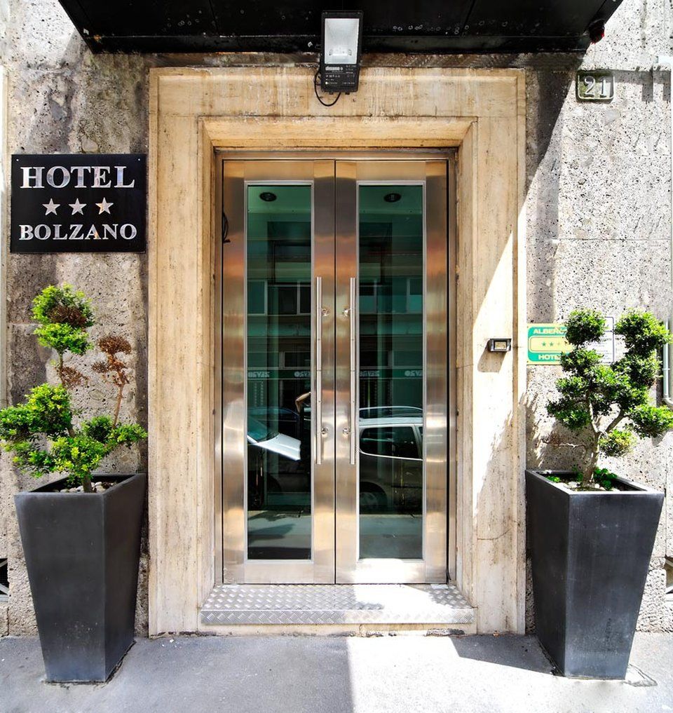 Hotel Bolzano Milán Exterior foto